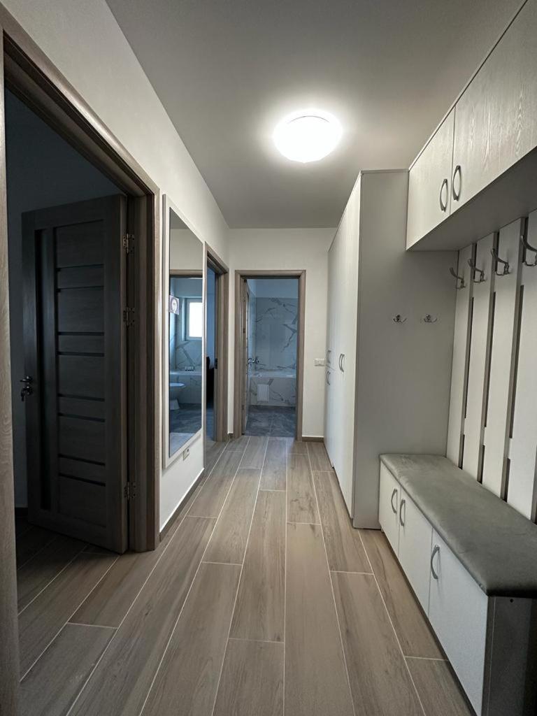 Cozy Studios In Сучеава Екстериор снимка