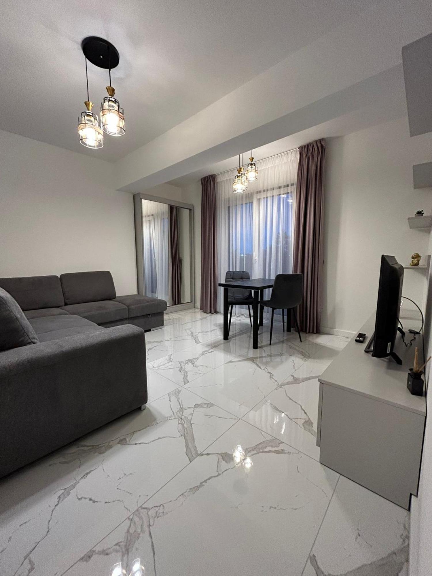 Cozy Studios In Сучеава Екстериор снимка